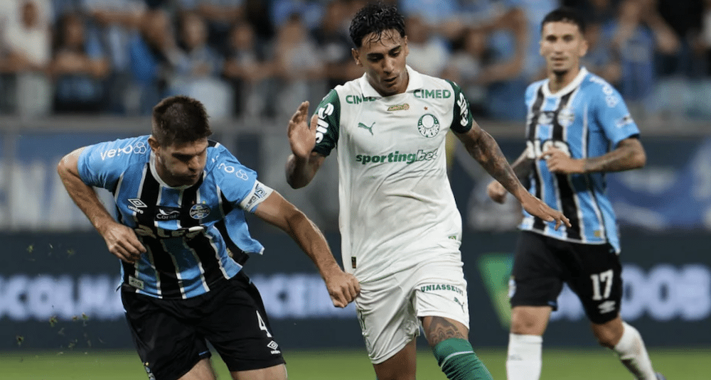 Palmeiras toma virada do Grêmio e vê Flamengo aumentar vantagem